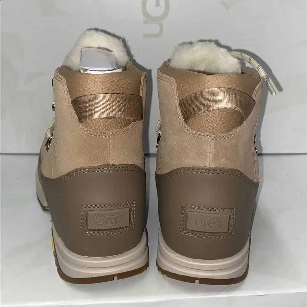 UGG BRECKEN LACE - Picture 3 of 6